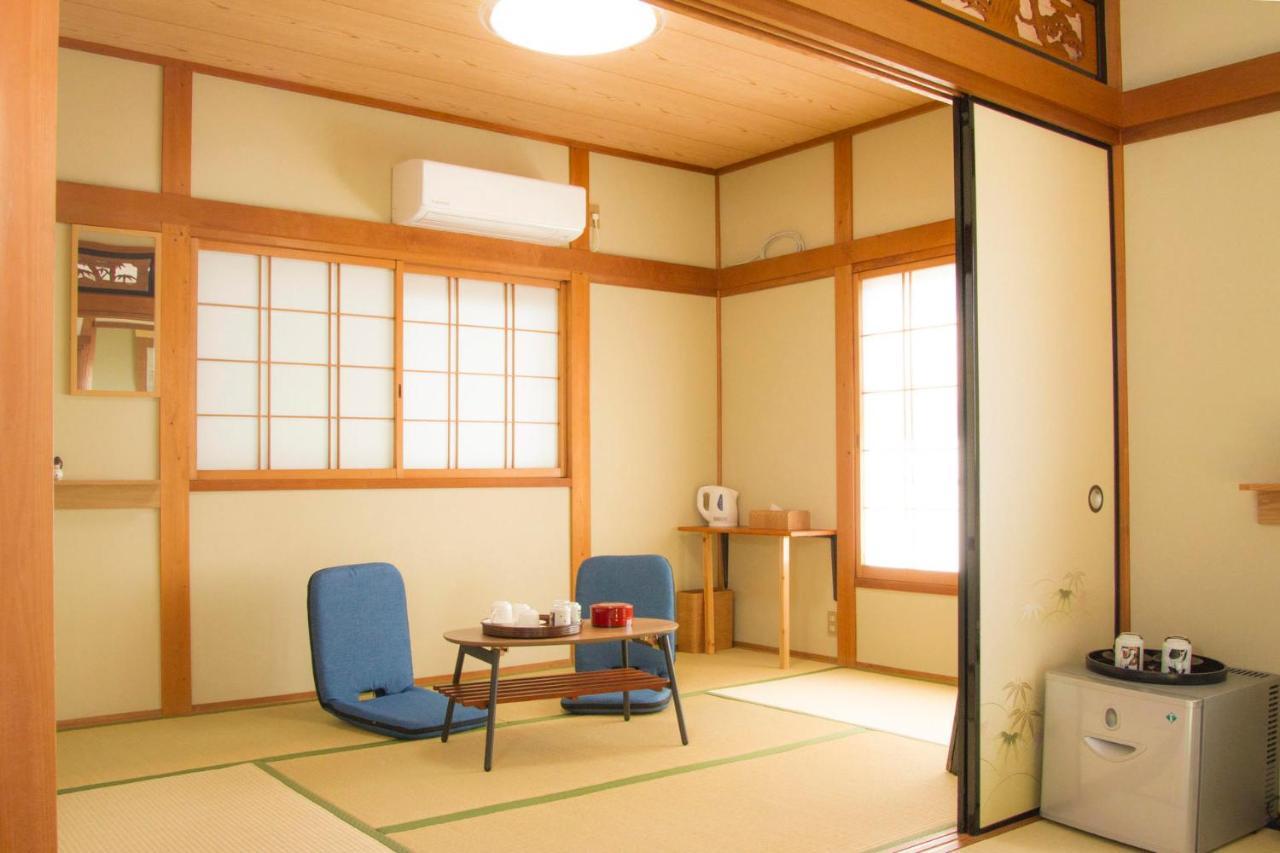 泉佐野市幽舍の庭アパートメント エクステリア 写真