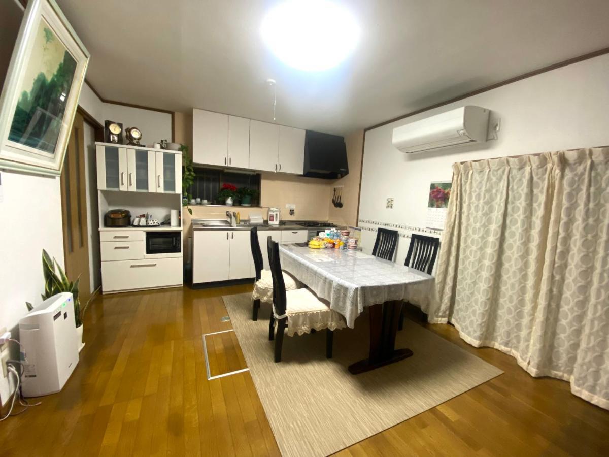 泉佐野市幽舍の庭アパートメント エクステリア 写真