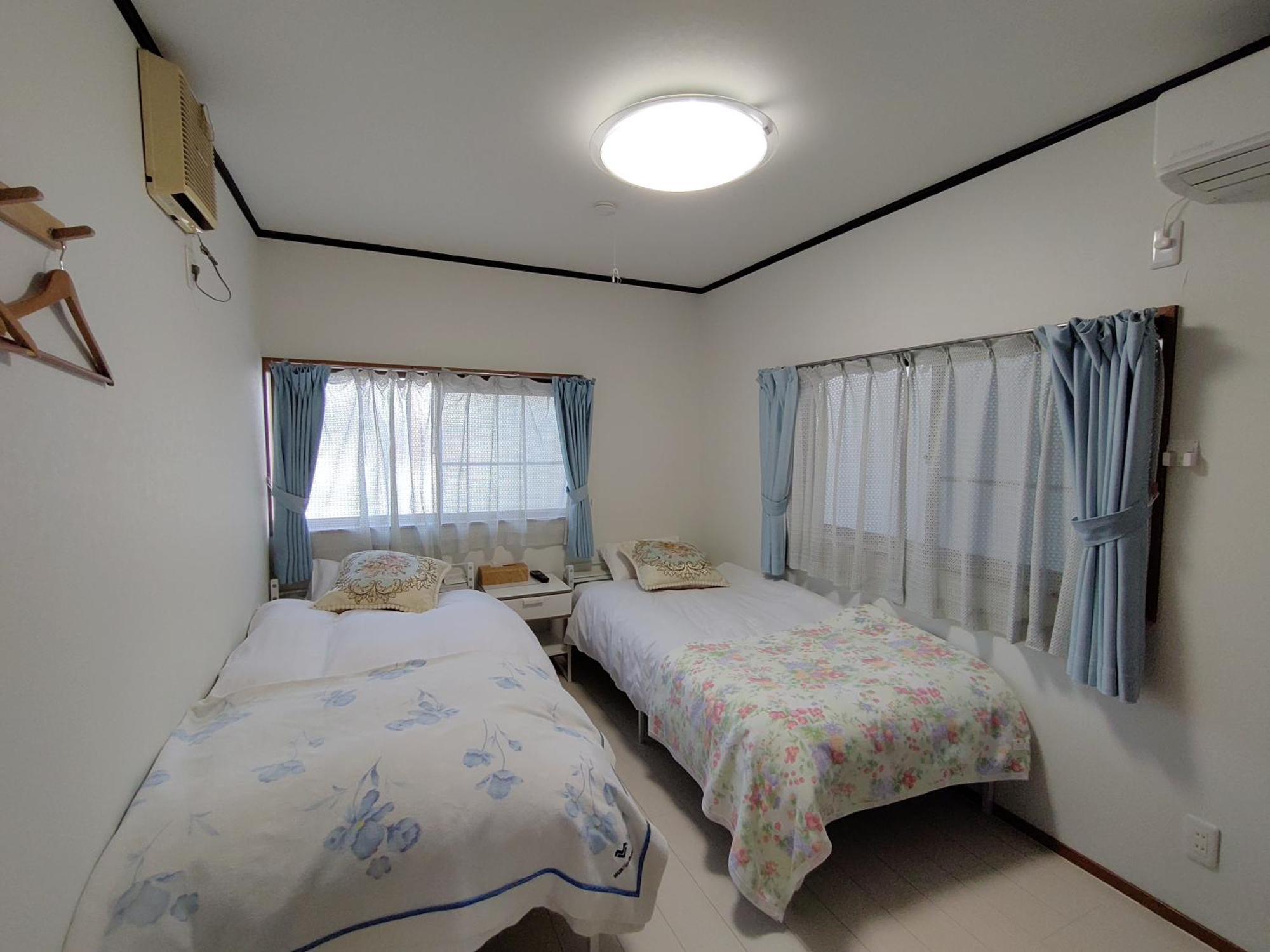 泉佐野市幽舍の庭アパートメント エクステリア 写真